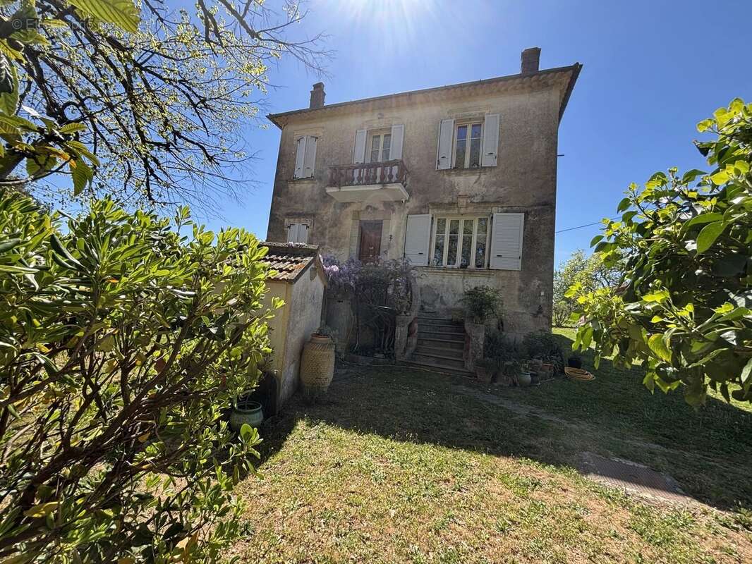 Maison à LA MOTTE