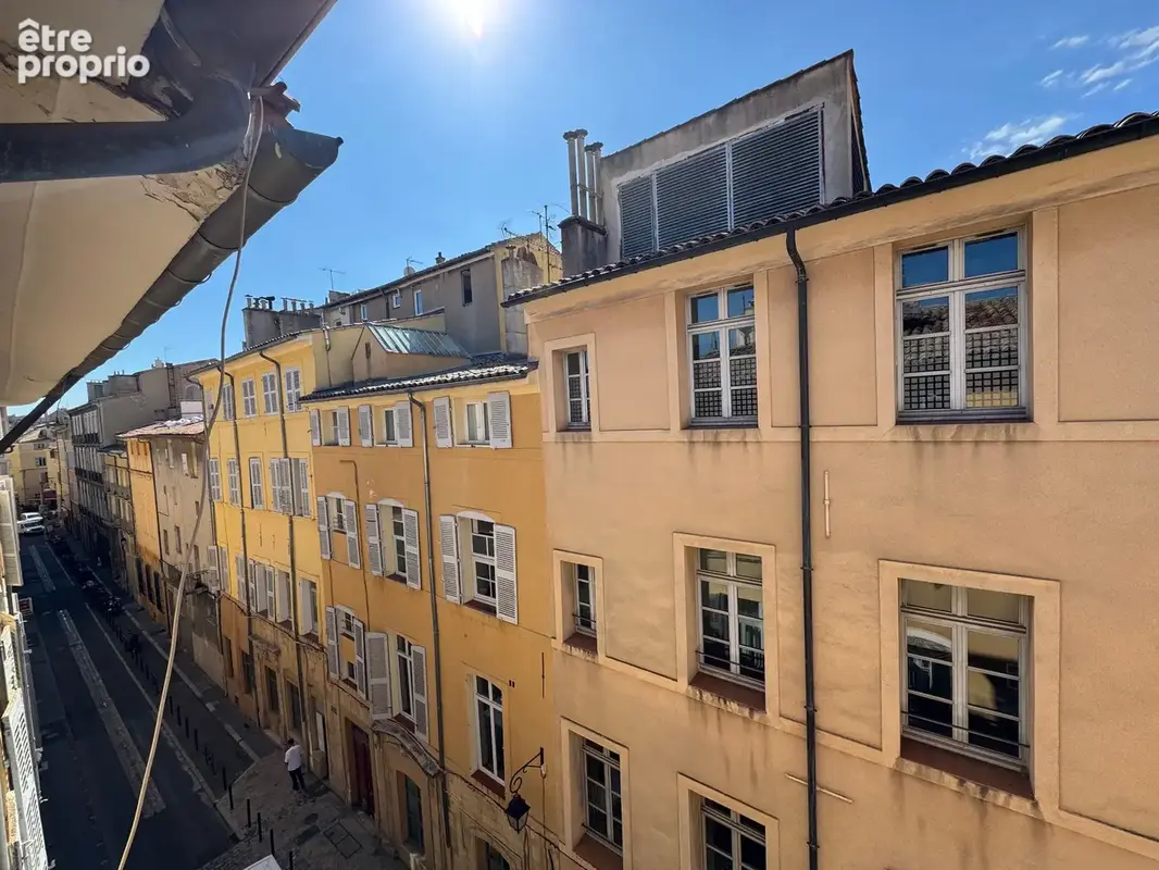 Appartement T4 de caractère au cœur du centre historique de 99m2 + 3 chambres - photo 6
