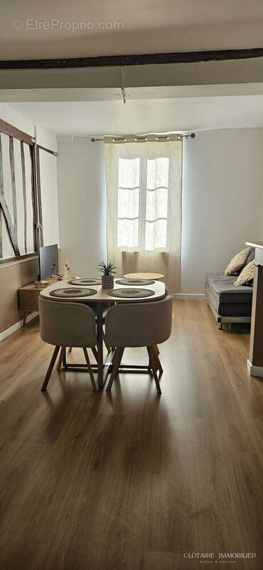 Appartement à COMPIEGNE