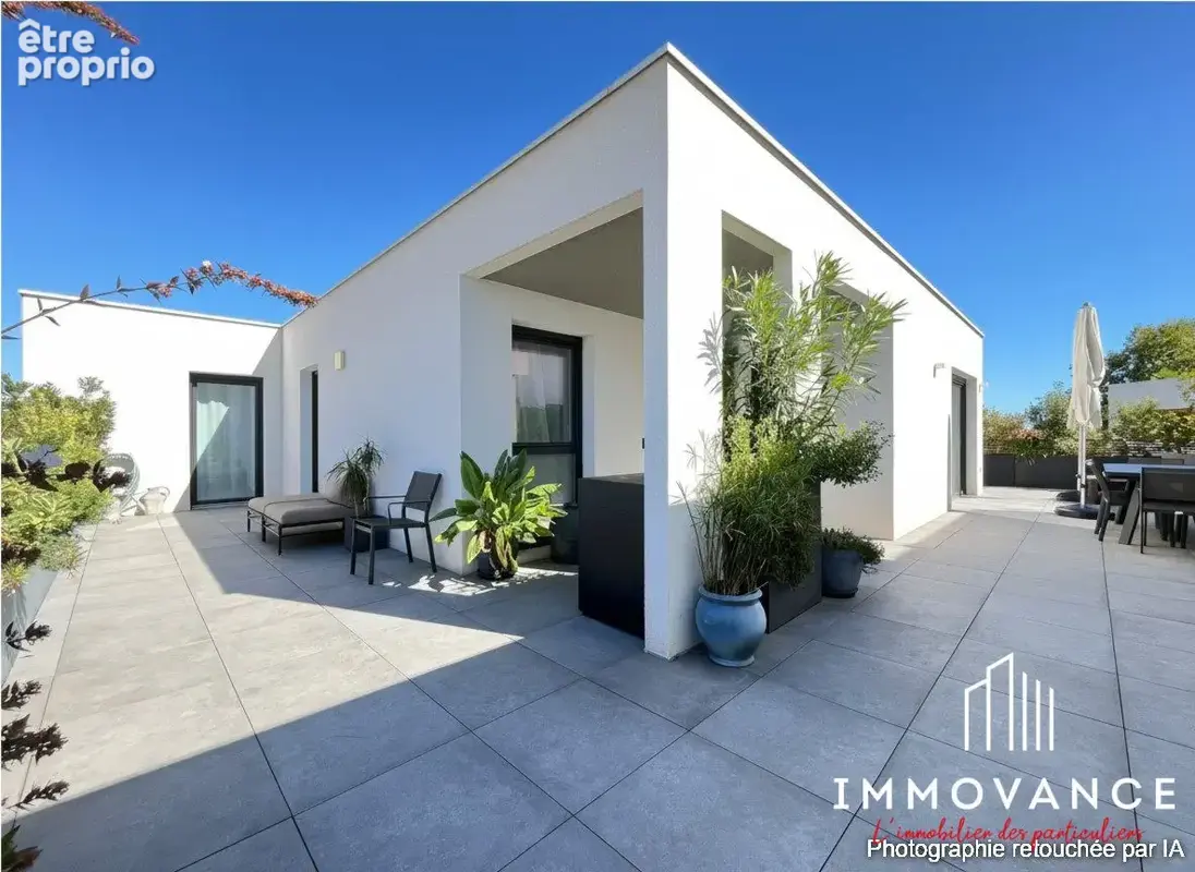 Appartement à MAUGUIO