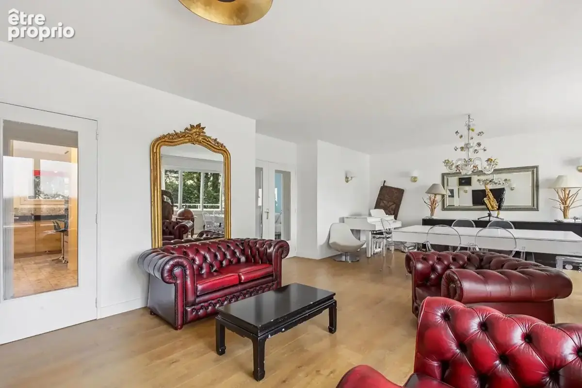BAS DE CHATOU à 3 mn du RER appartement 5 pièces de 123.55 m² avec 3 chambres, balcon, ascenseur - photo 2