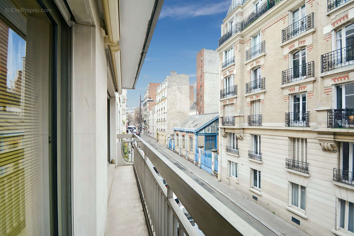 Appartement à PARIS-15E