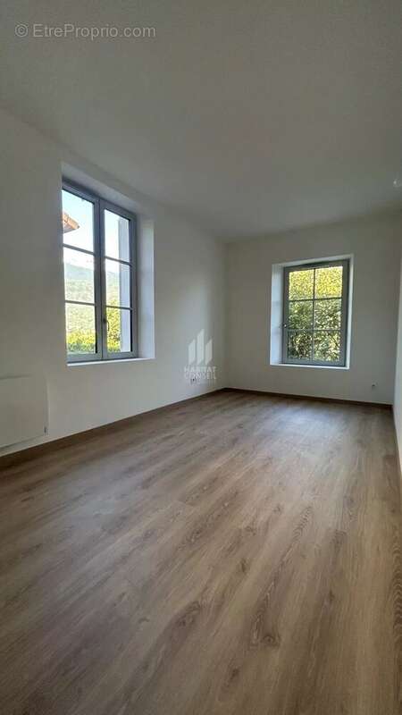 Appartement à CLAIX