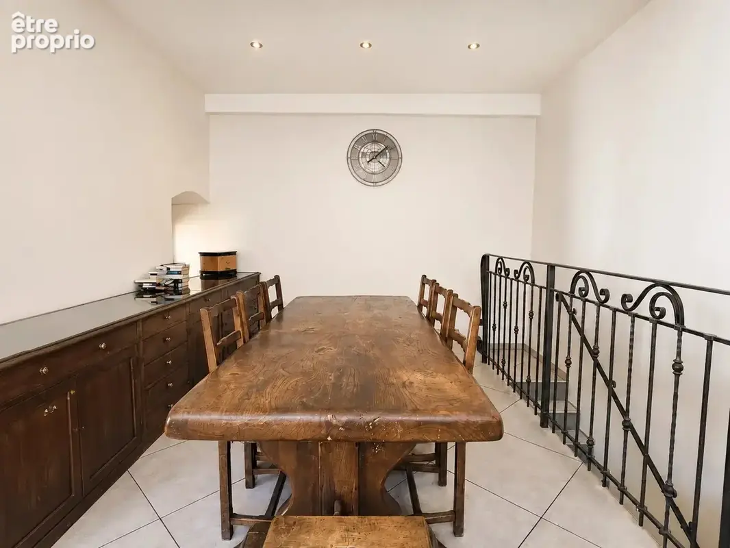L’ALBENC – Maison de ville de caractère 168 m² – 4 chambres – Garage - photo 3