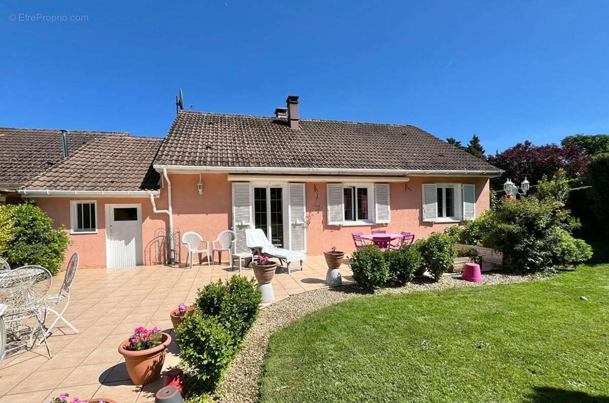 Maison  plain-pied : 4 pièce(s) 90 m2 - Jardin et garage - photo 14