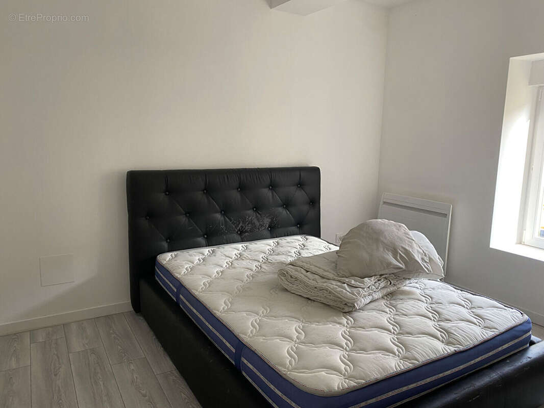 Maison à GONDREVILLE