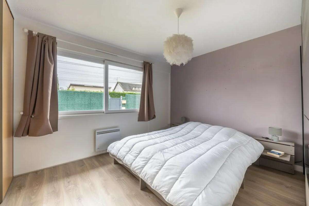 Maison à BONNIERES-SUR-SEINE