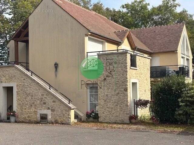 Appartement à LA FERTE-ALAIS