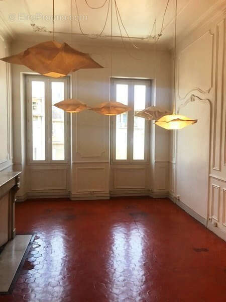 Appartement à MARSEILLE-6E