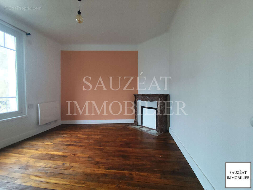 Appartement à BAGNEUX