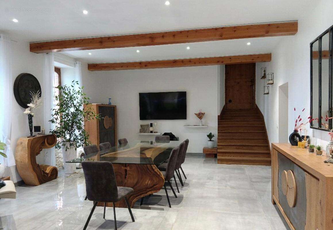 Maison Saint Amadou 11 pièce(s) 388 m2 - photo 3