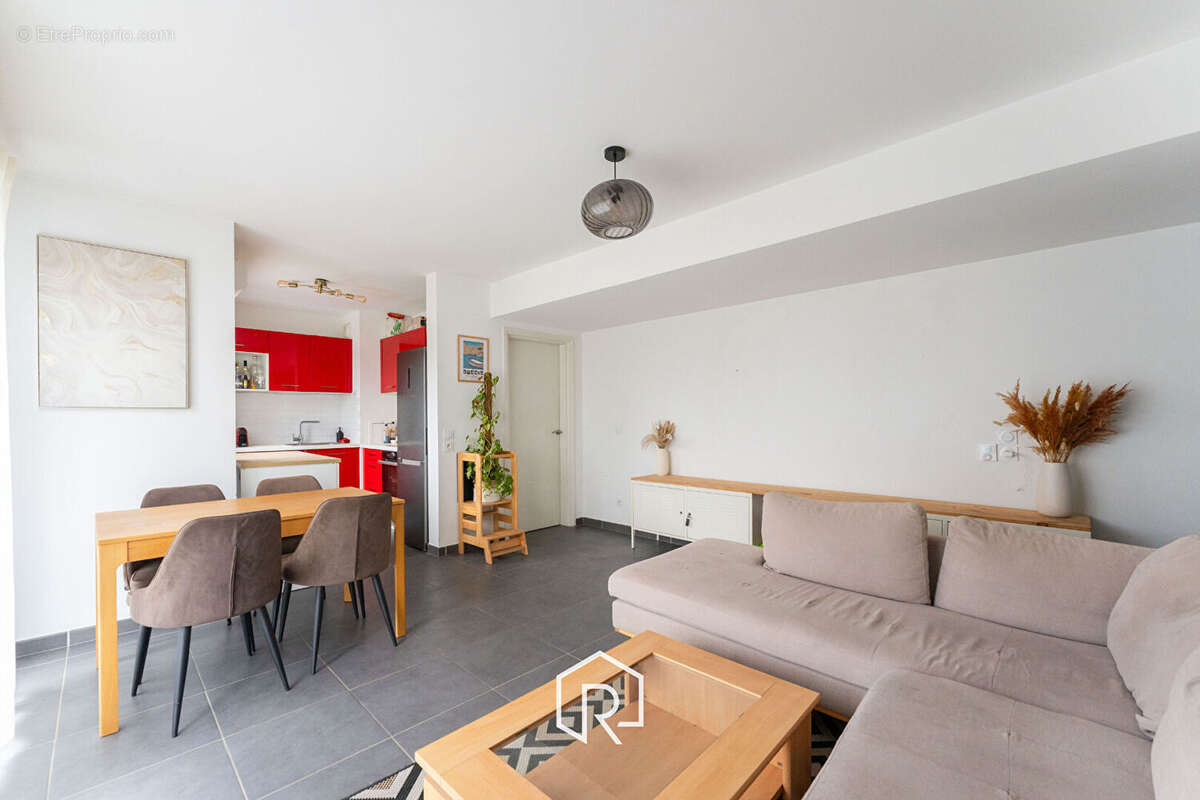 Appartement à MARSEILLE-12E
