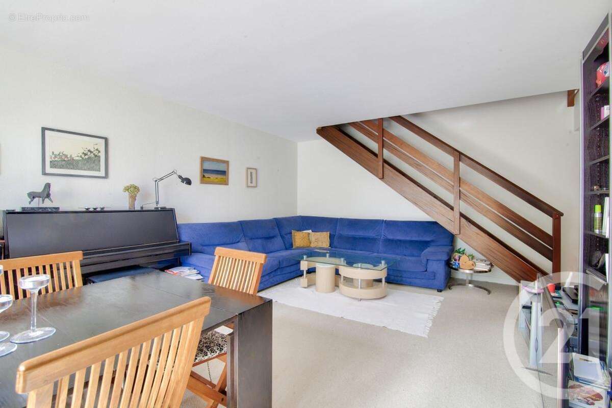 Appartement à FONTENAY-SOUS-BOIS