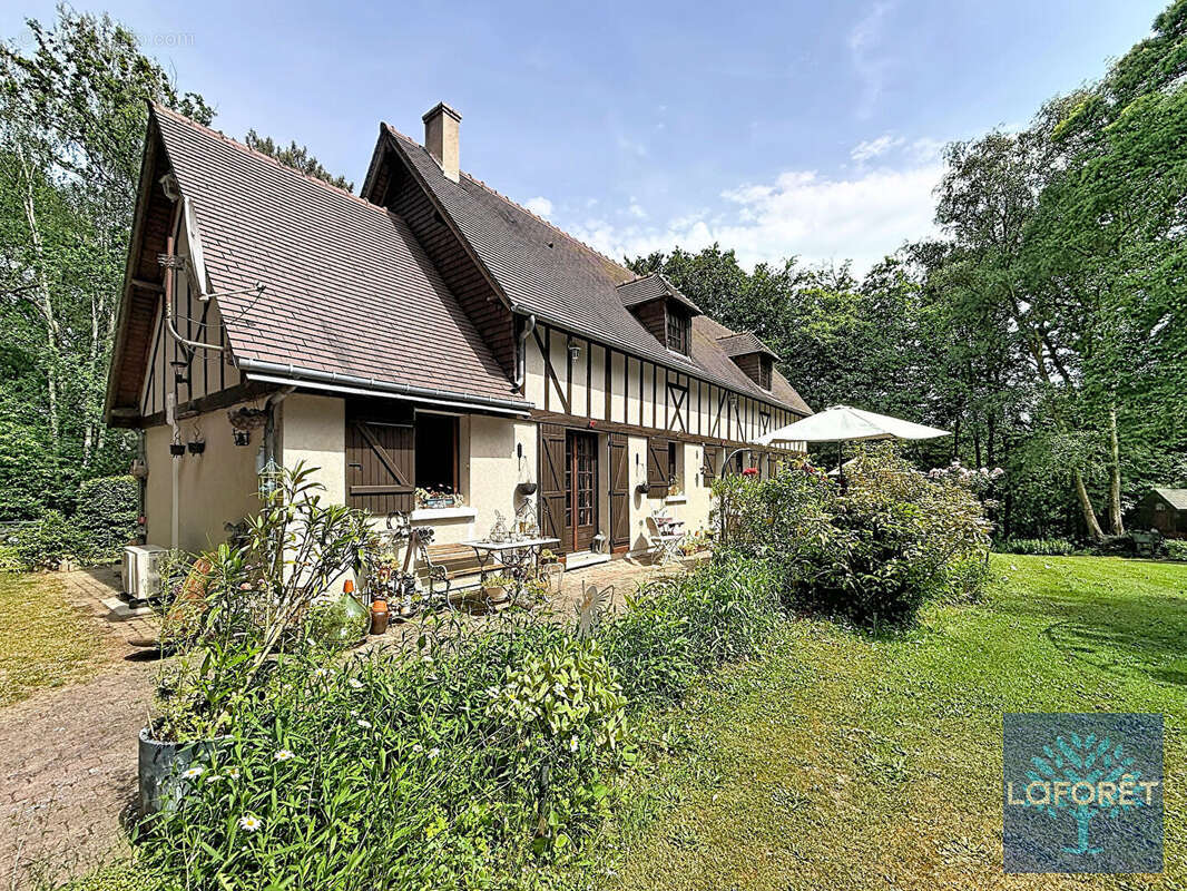 Maison à BERNAY