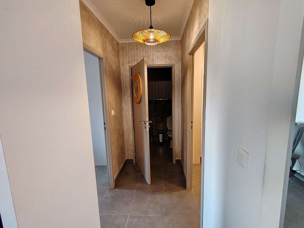 Appartement T3 avec terrasse  Proximité mer  Parking inclus - photo 6
