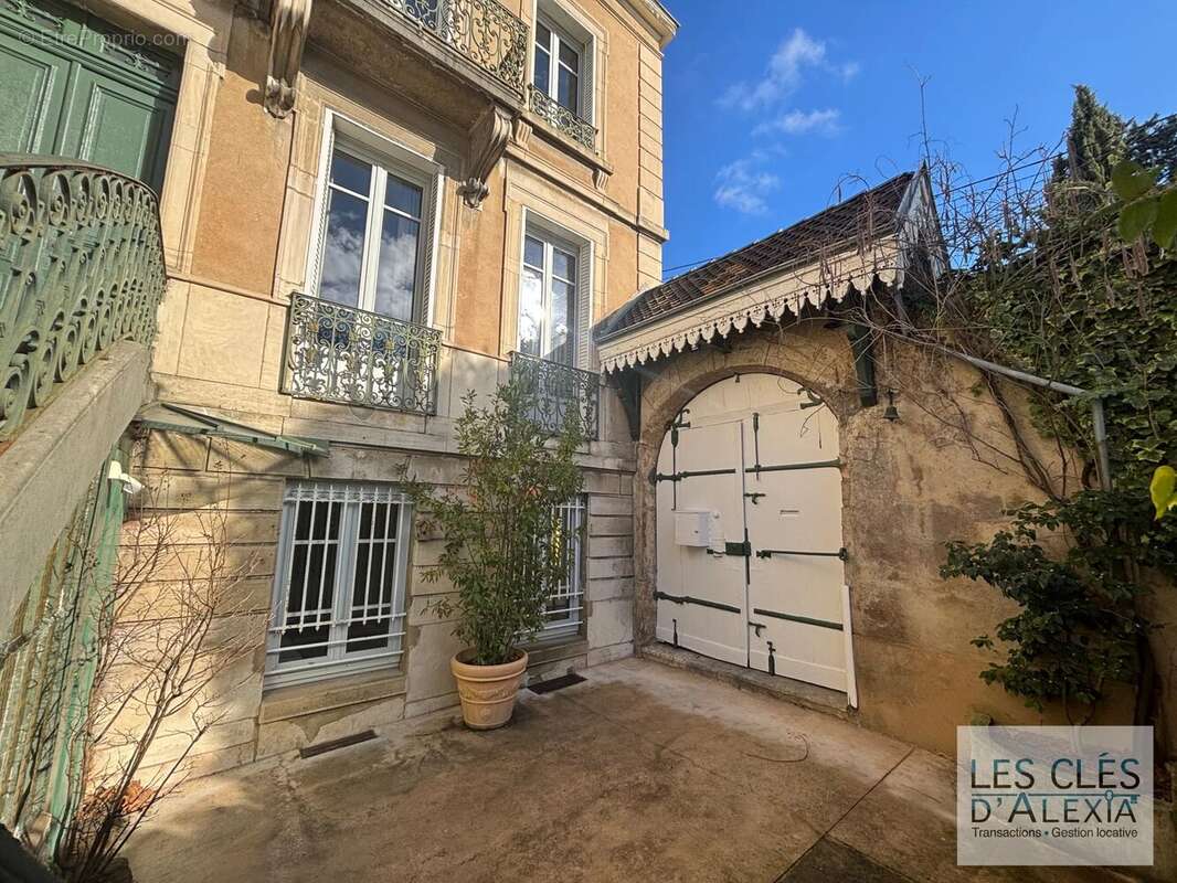 Maison à CALUIRE-ET-CUIRE