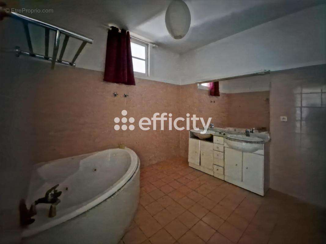 Appartement à BON-ENCONTRE