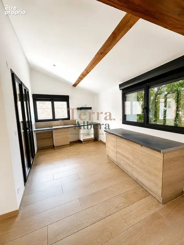POLLESTRES-Appartement T3 avec terrasse et garage - photo 3