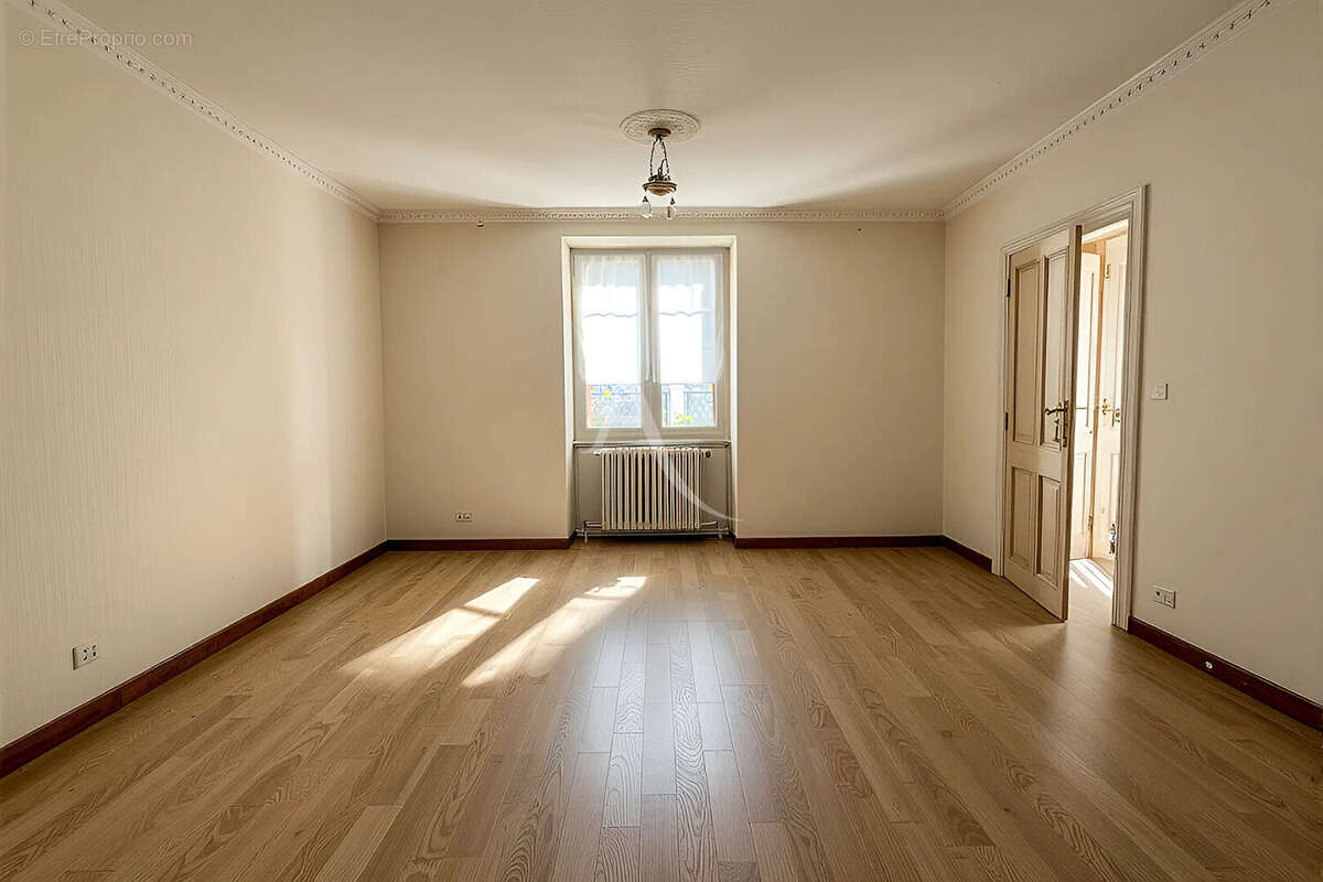 Maison à FAVEROLLES-SUR-CHER