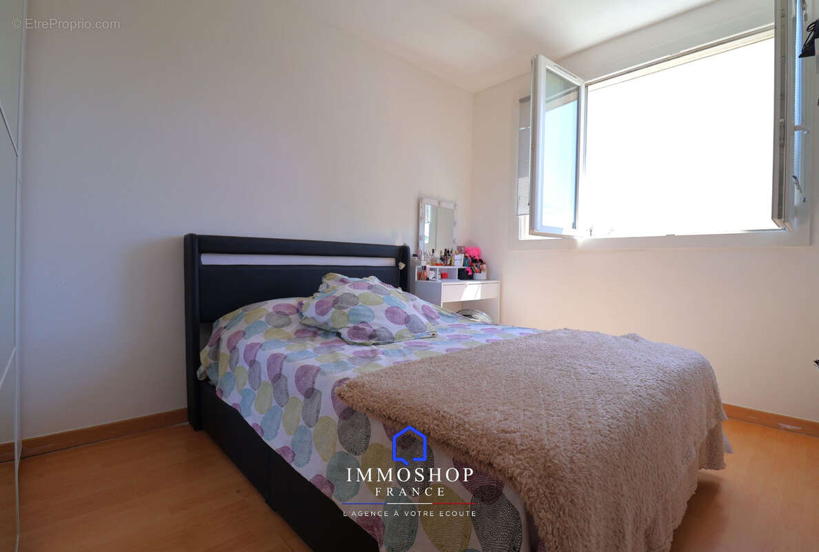 Appartement à MARSEILLE-13E