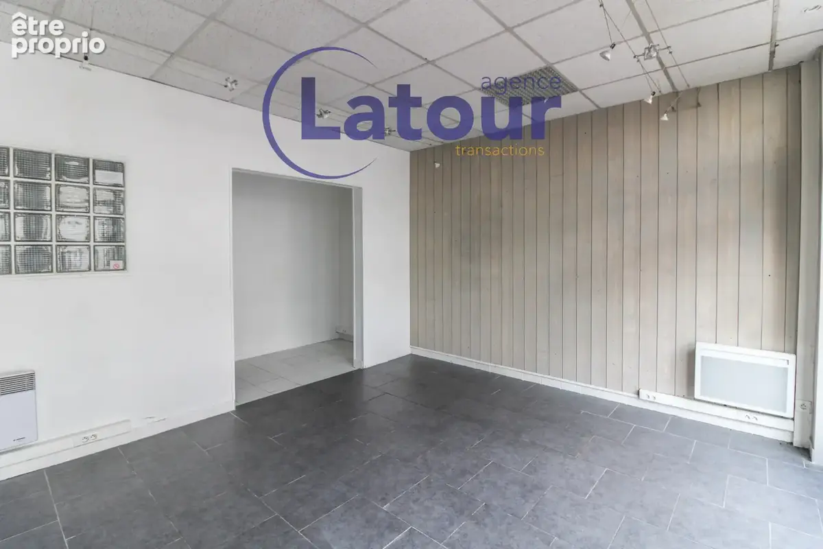 En centre-ville d'ivry-la-bataille - photo 10