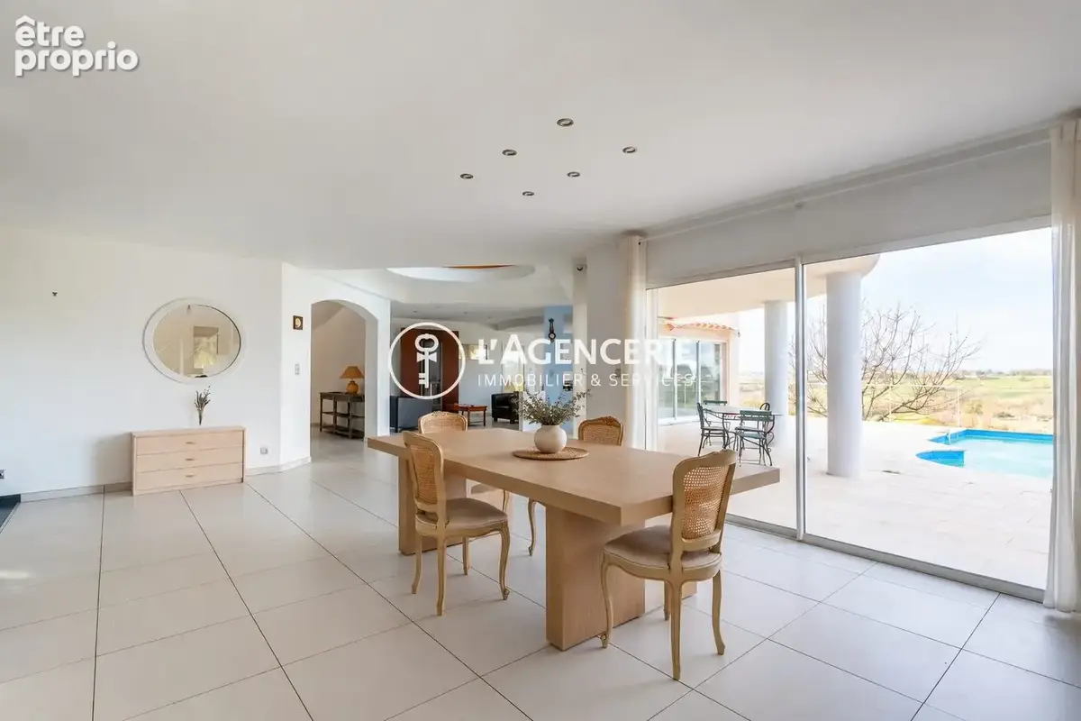 Maison 8 pièces 298 m² à vendre à Saussenac (81350) - photo 2