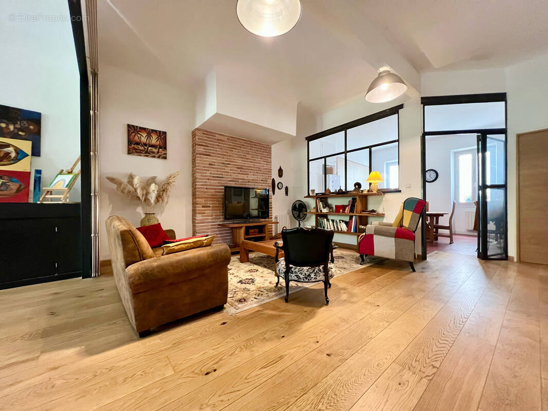 Appartement à AUBAGNE