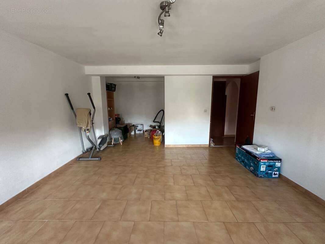 Maison de village à vendre 7 pièces DENTING (57)  À VENDRE – avec potentiel et dépendance - photo 9