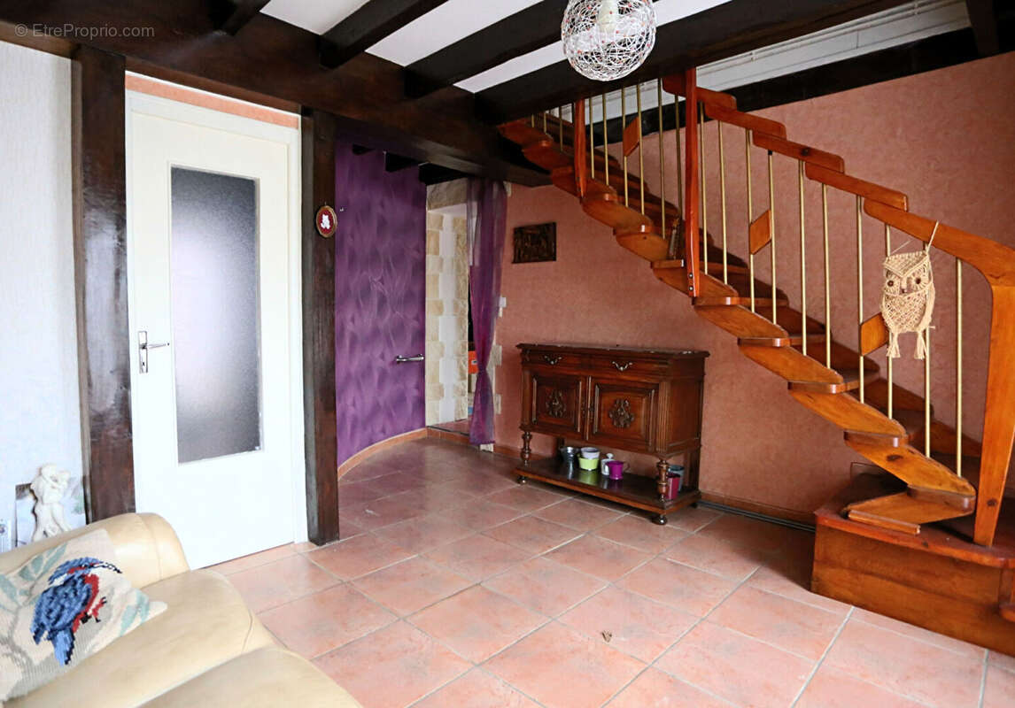 Maison à COMMENTRY