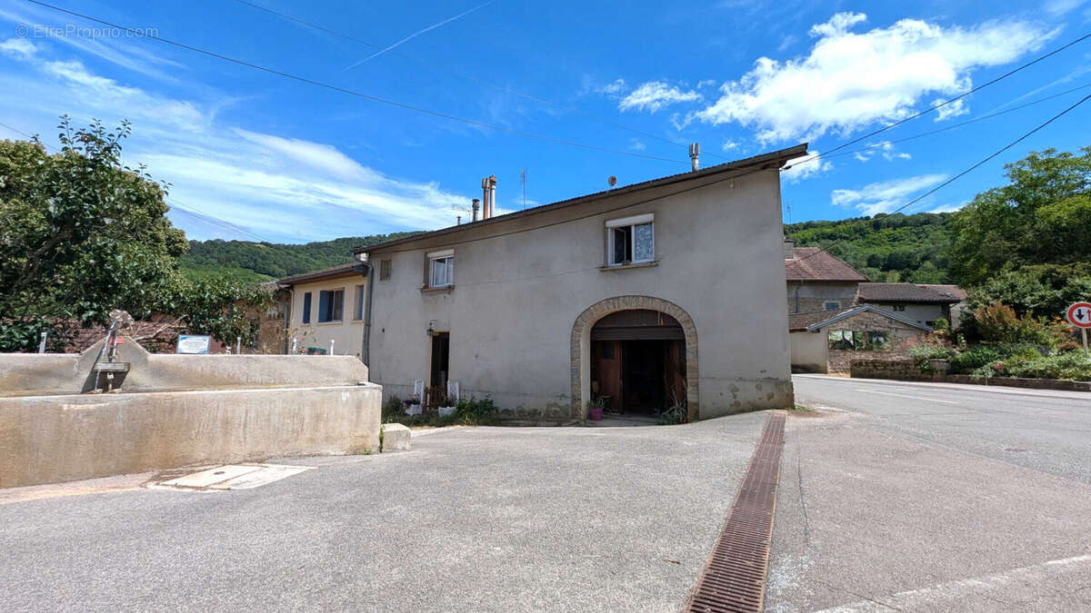 Maison à DIGNA