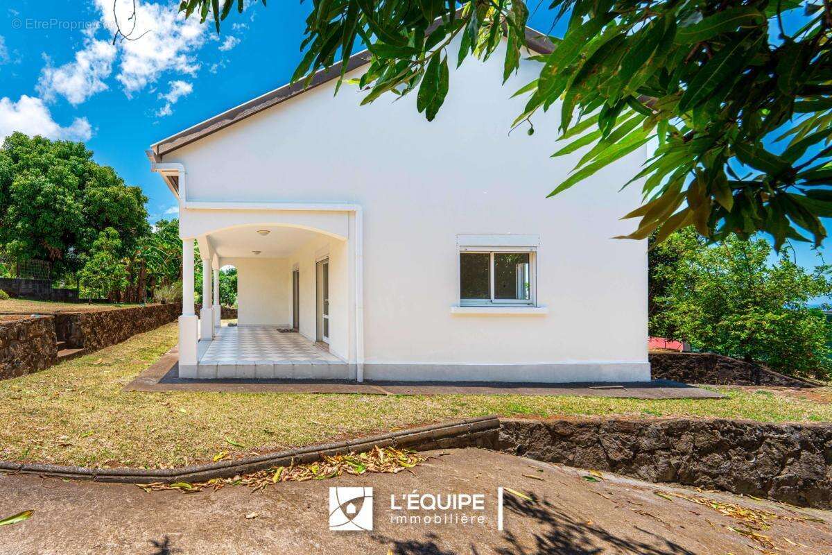 Maison à SAINT-DENIS