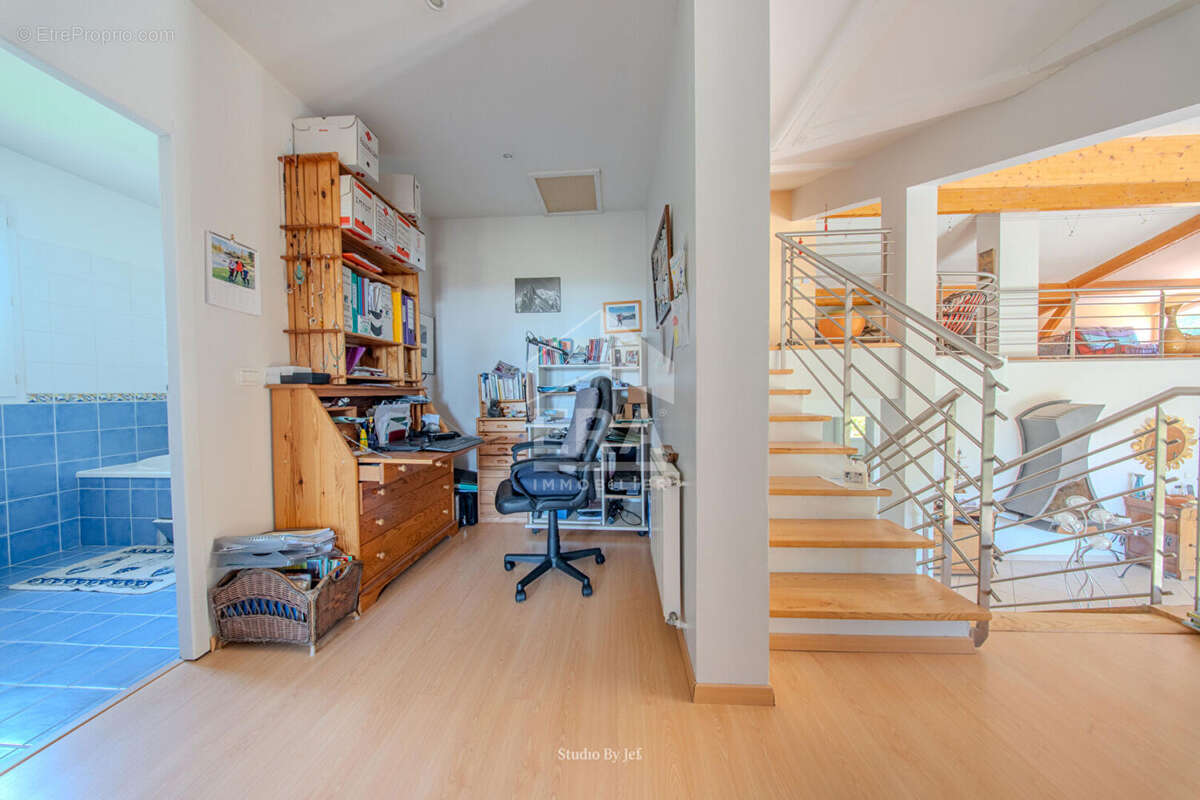 Maison 204m² à bruguières - photo 5