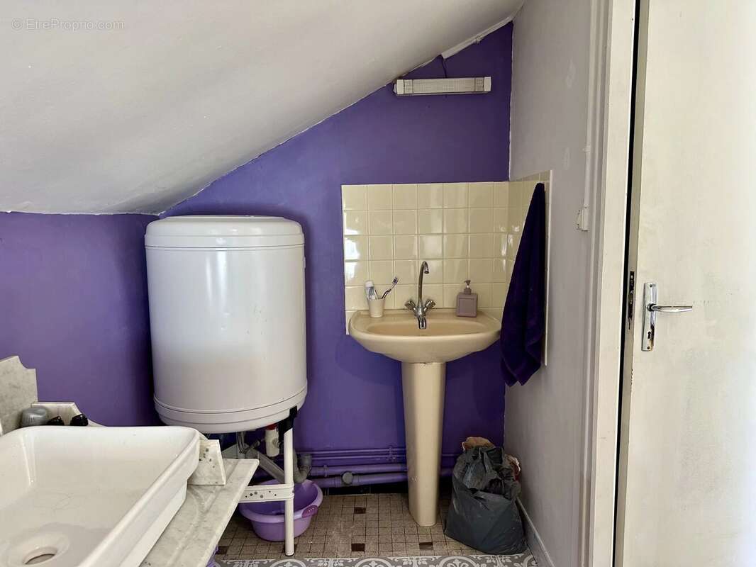 Maison à SAINT-LEOMER