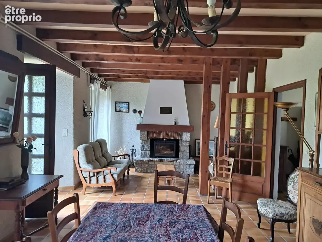 Ancienne ferme/pension de famille en pierre sur plus d'1 hectare de terrain - photo 6