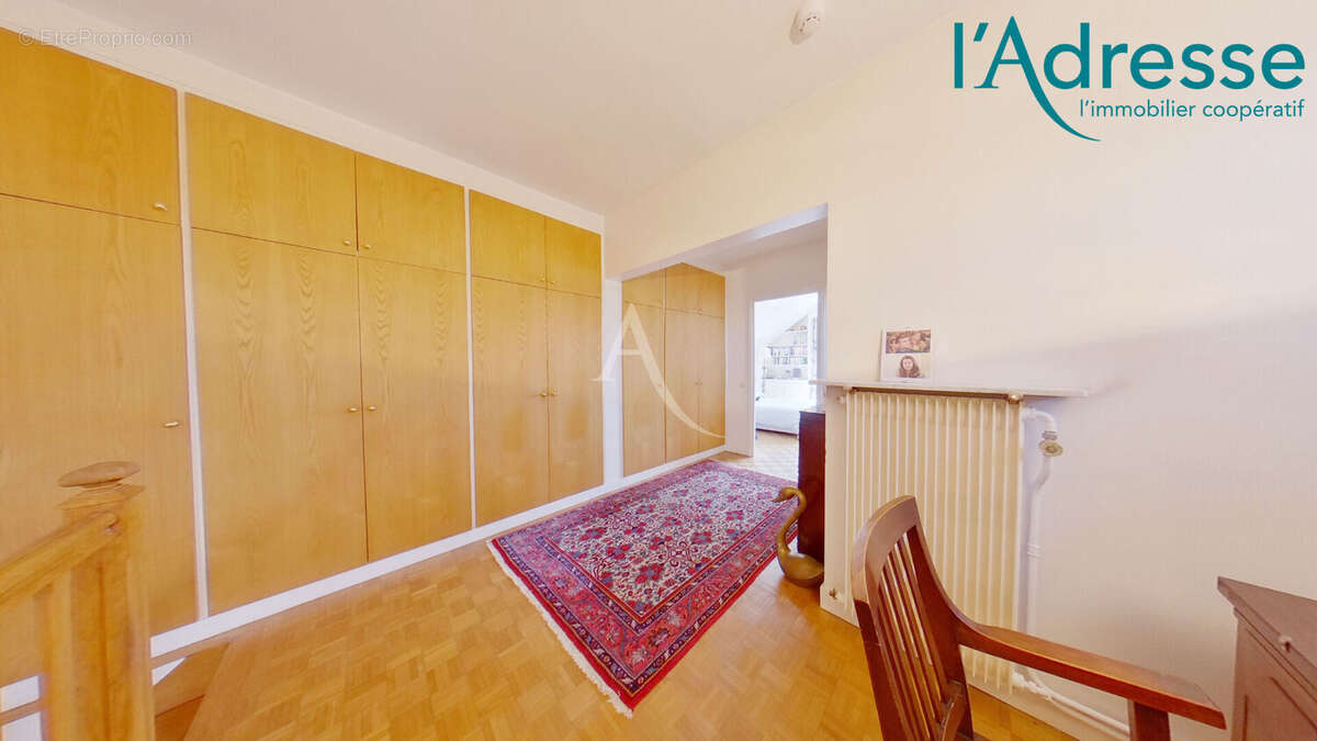 Maison à CHAMPS-SUR-MARNE