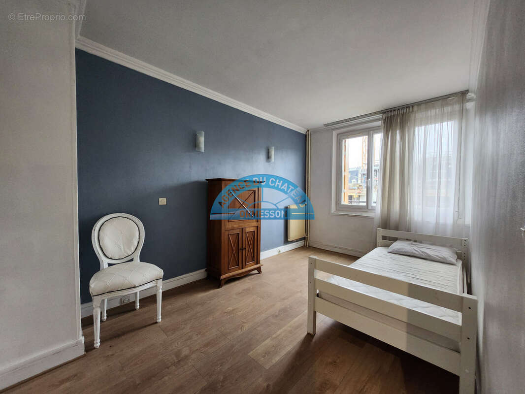 Appartement à SAINT-MAUR-DES-FOSSES