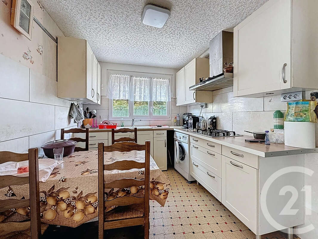 Maison à MIREBEAU-SUR-BEZE