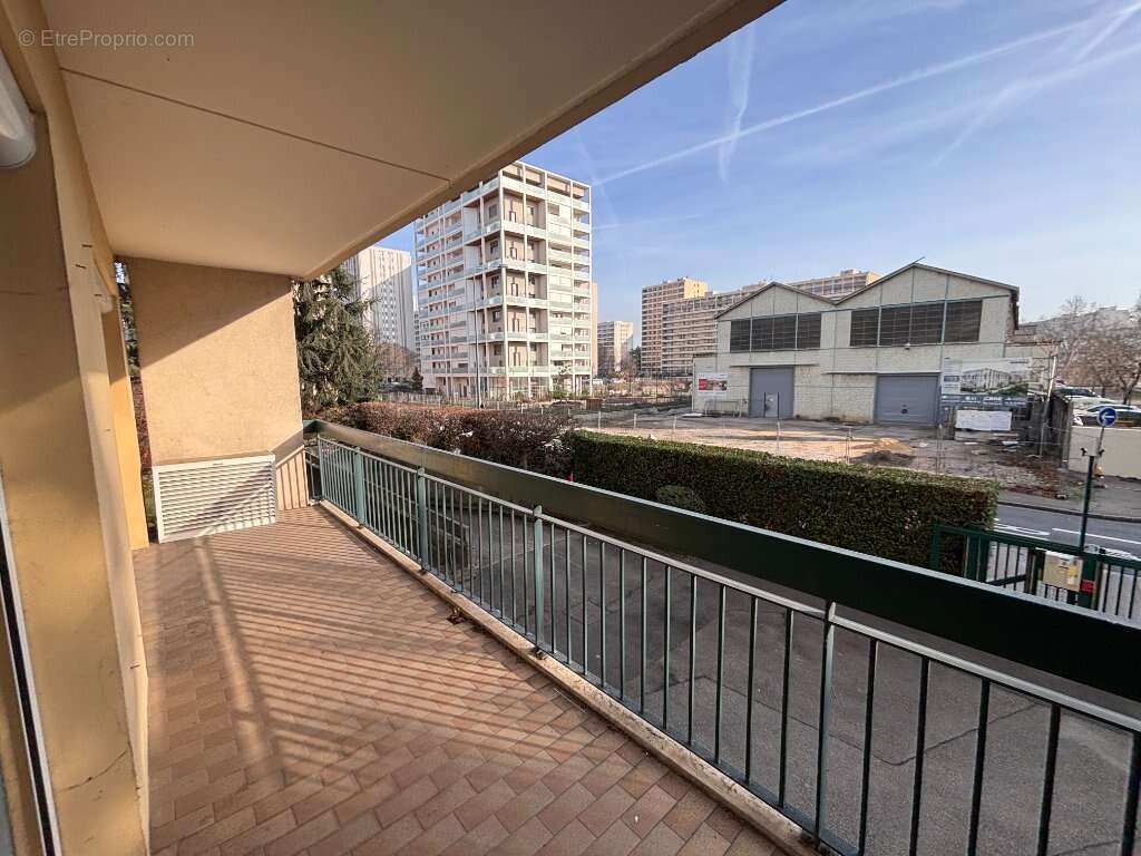 Appartement à VILLEURBANNE