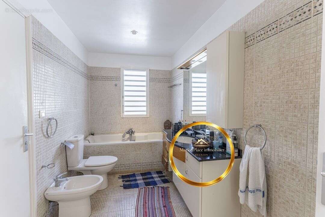 Maison 149 m² à Sainte-Marie  - photo 6