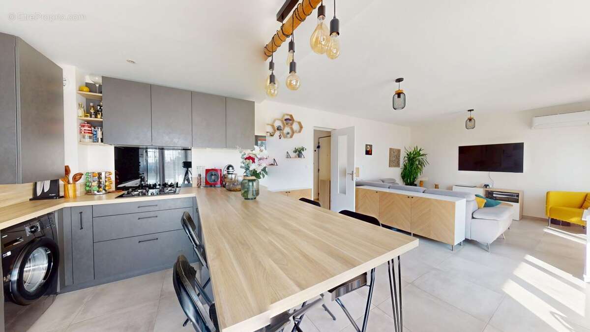 Appartement à LYON-5E
