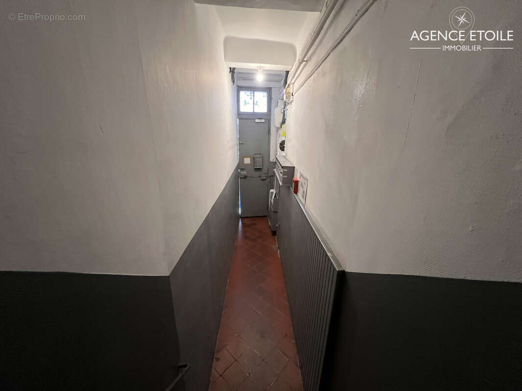 Appartement à MARSEILLE-7E