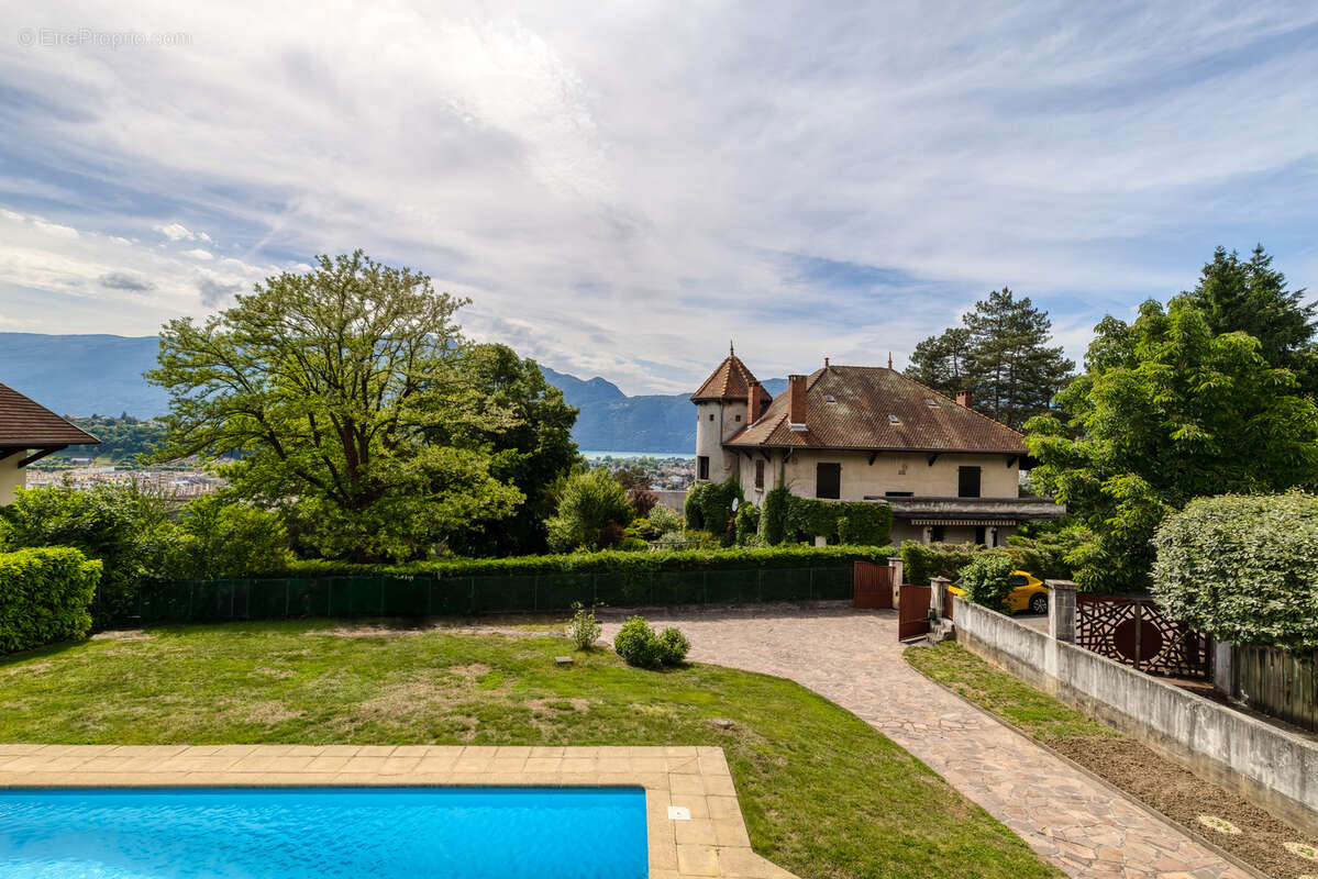 Maison à AIX-LES-BAINS