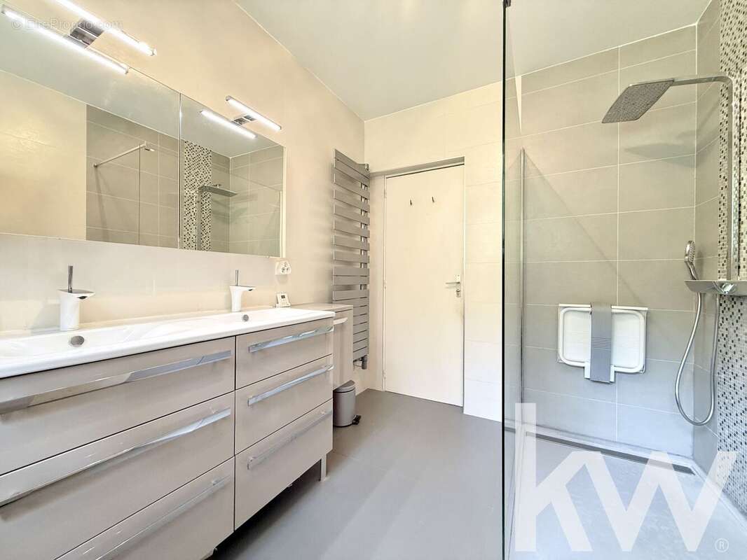 Maison à CLERMONT-FERRAND