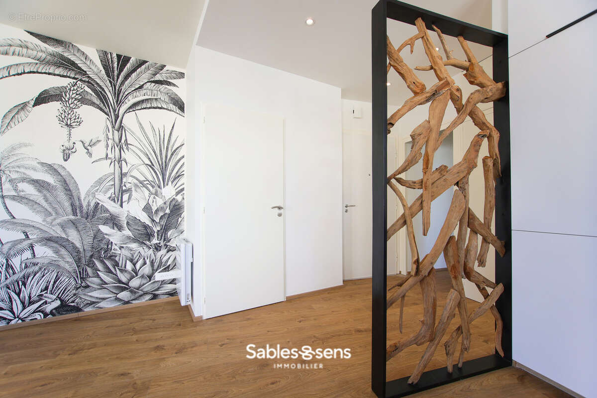 Appartement T3 rénové à deux pas de la Grande Plage et du marché Arago - photo 6
