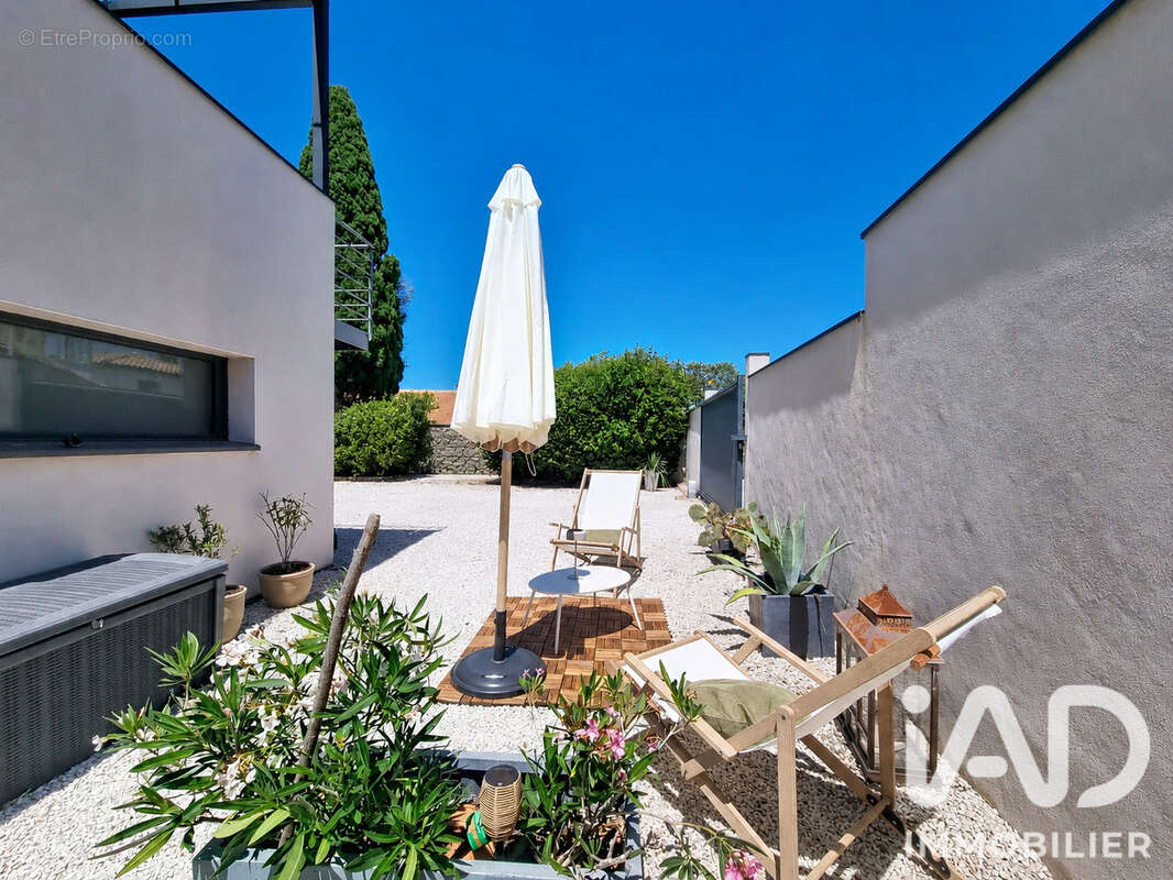 Photo 3 - Maison à NIMES