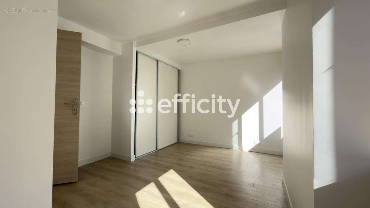 Appartement rénové - photo 6