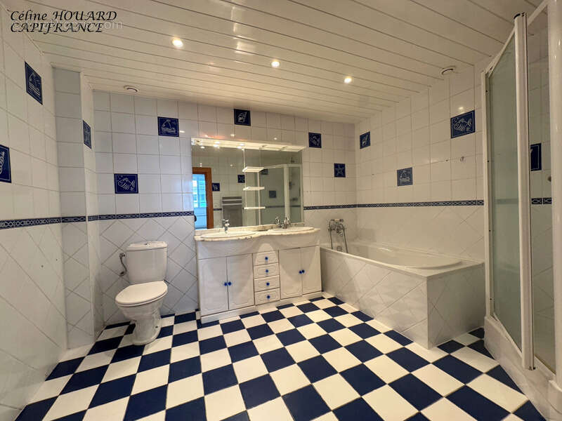 Maison à vendre 4 pièces ANGERS (49) GARE - photo 4