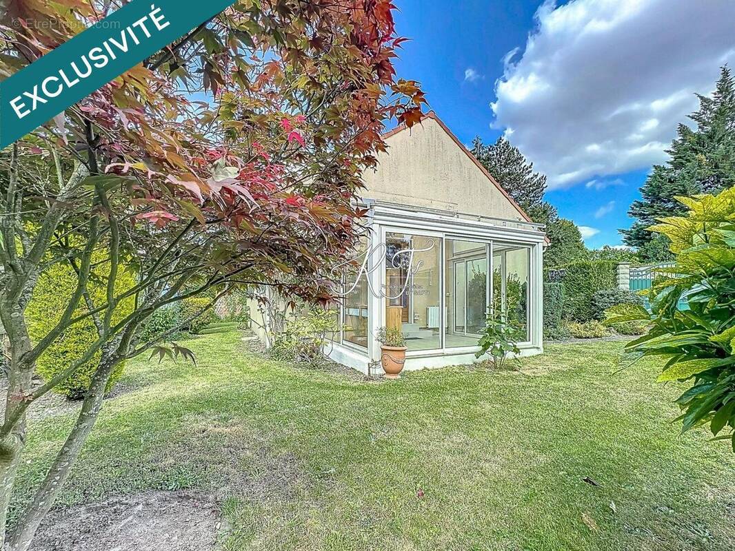 Photo 1 - Maison à TAVERNY