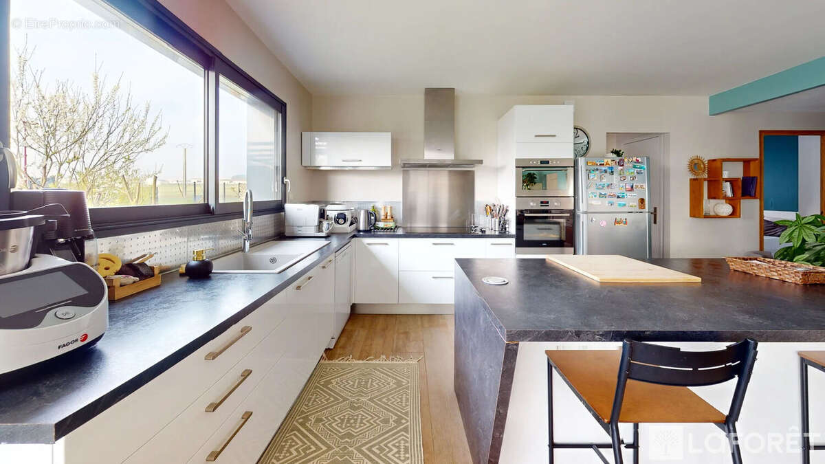 Maison à CHAMPFLEURY