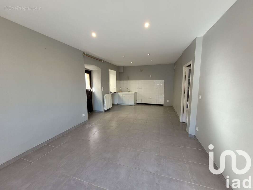 Maison 137 m² à Lachapelle-Sous-Chaneac  - photo 9